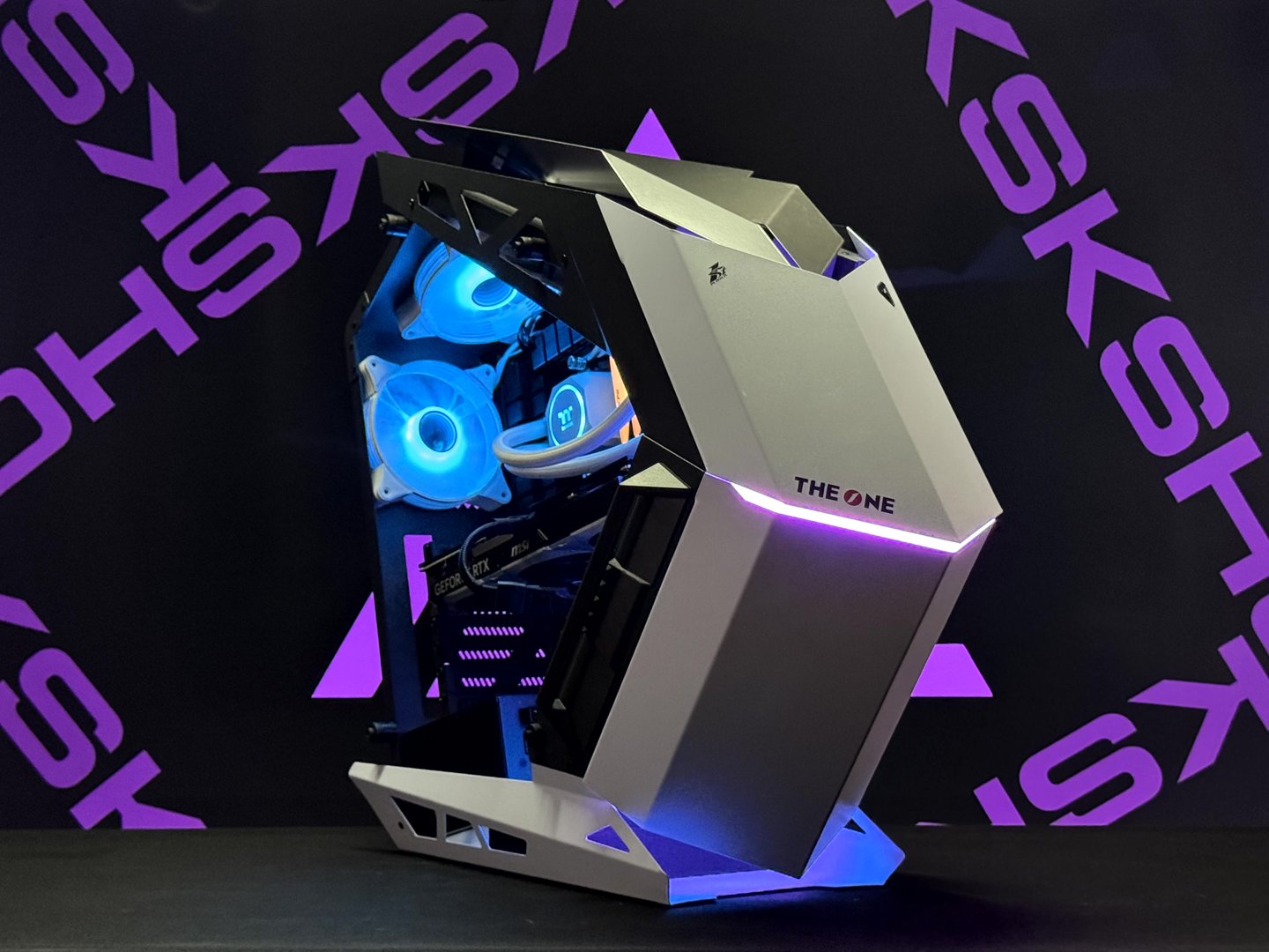 AMD Ryzen 7 7800X3D / RTX4070 Super 12Gb
