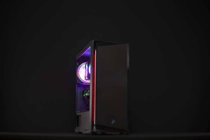 Intel Core i3-12100F / RTX3050 8GB