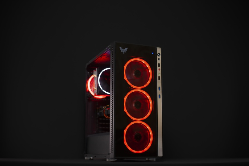 Intel Core i5-10400F / RTX2060 SUPER