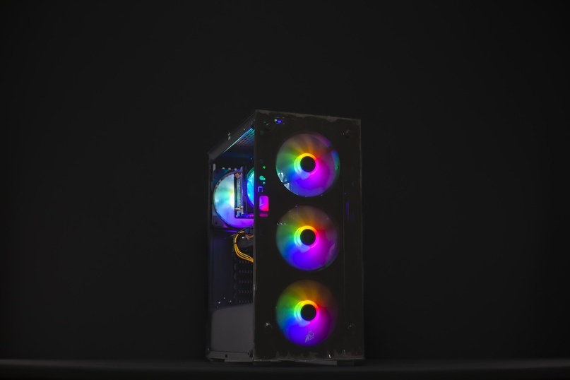 Intrl Core i5-3570 / RX580 8Gb
