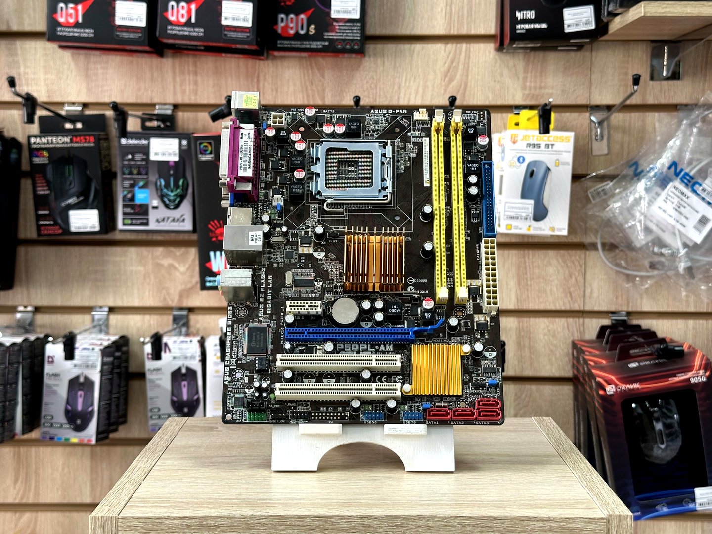 [Б/У] Материнская плата ASUS P5QPL-AM | LGA775
