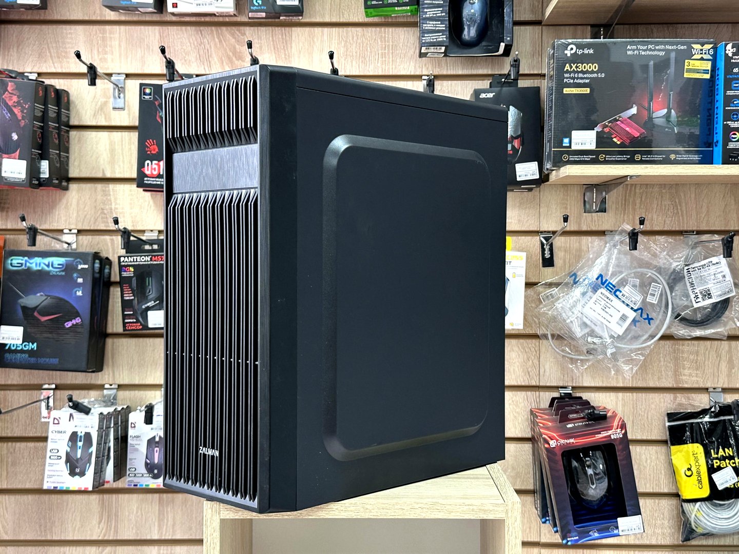 картинка [Б/У] Корпус ZALMAN T6 черный от магазина Одежда+