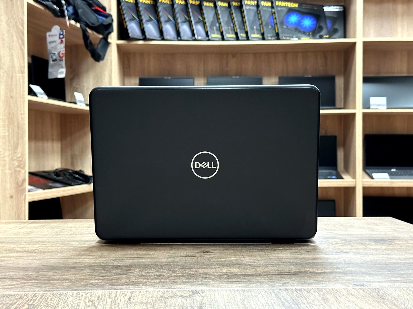 картинка [Б/У] Ноутбук 13,3" DELL Latitude 3300 от магазина Одежда+