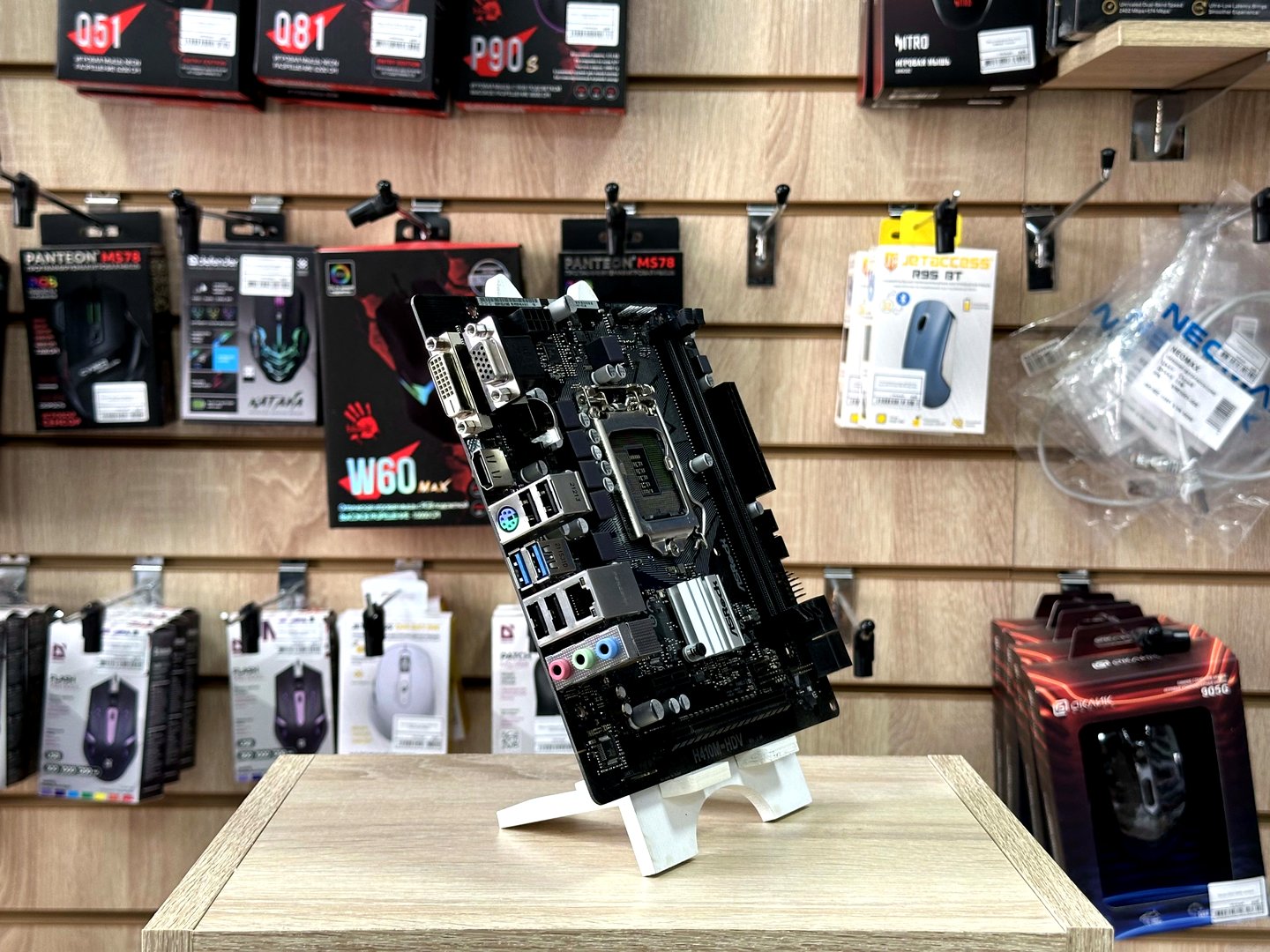 картинка [Б/У] Материнская плата ASRock H410M-HDV | LGA1200 от магазина Одежда+