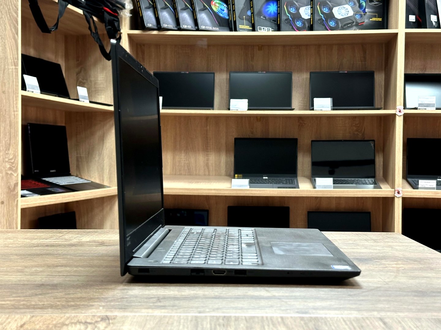[Б/У] Ноутбук 15,6" Lenovo IdeaPad 320-15IKB — KSKSHOP.RU