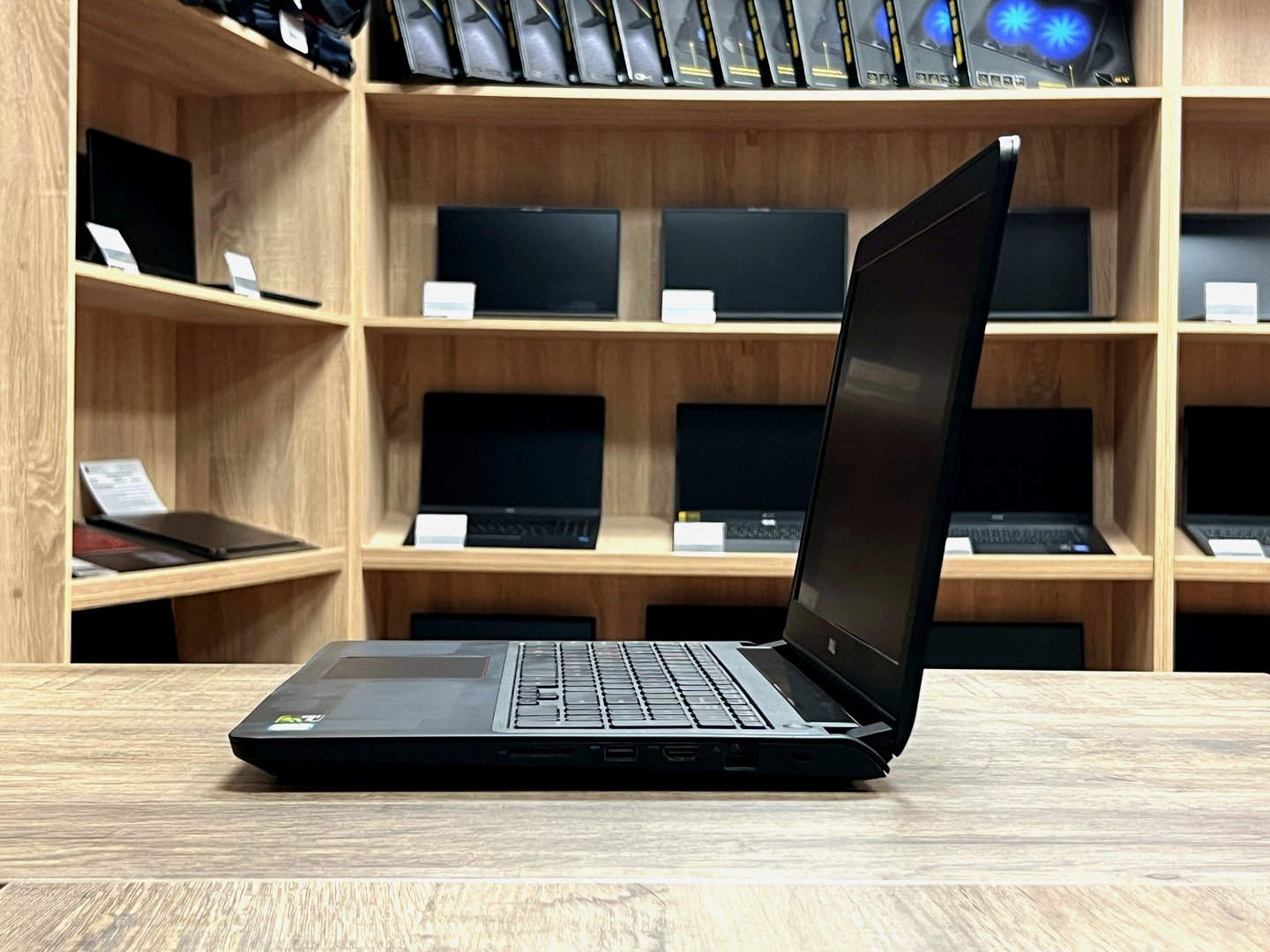 [Б/У] Ноутбук 15,6" Dell Inspiron 5577 — KSKSHOP.RU