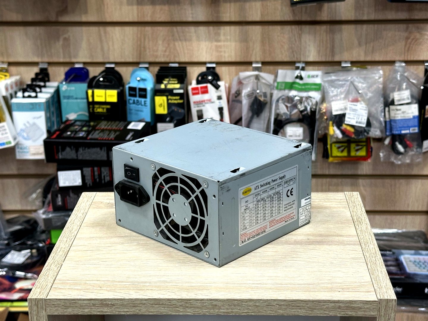 картинка [Б/У] Блок питания KIMPRO | 350W от магазина Одежда+