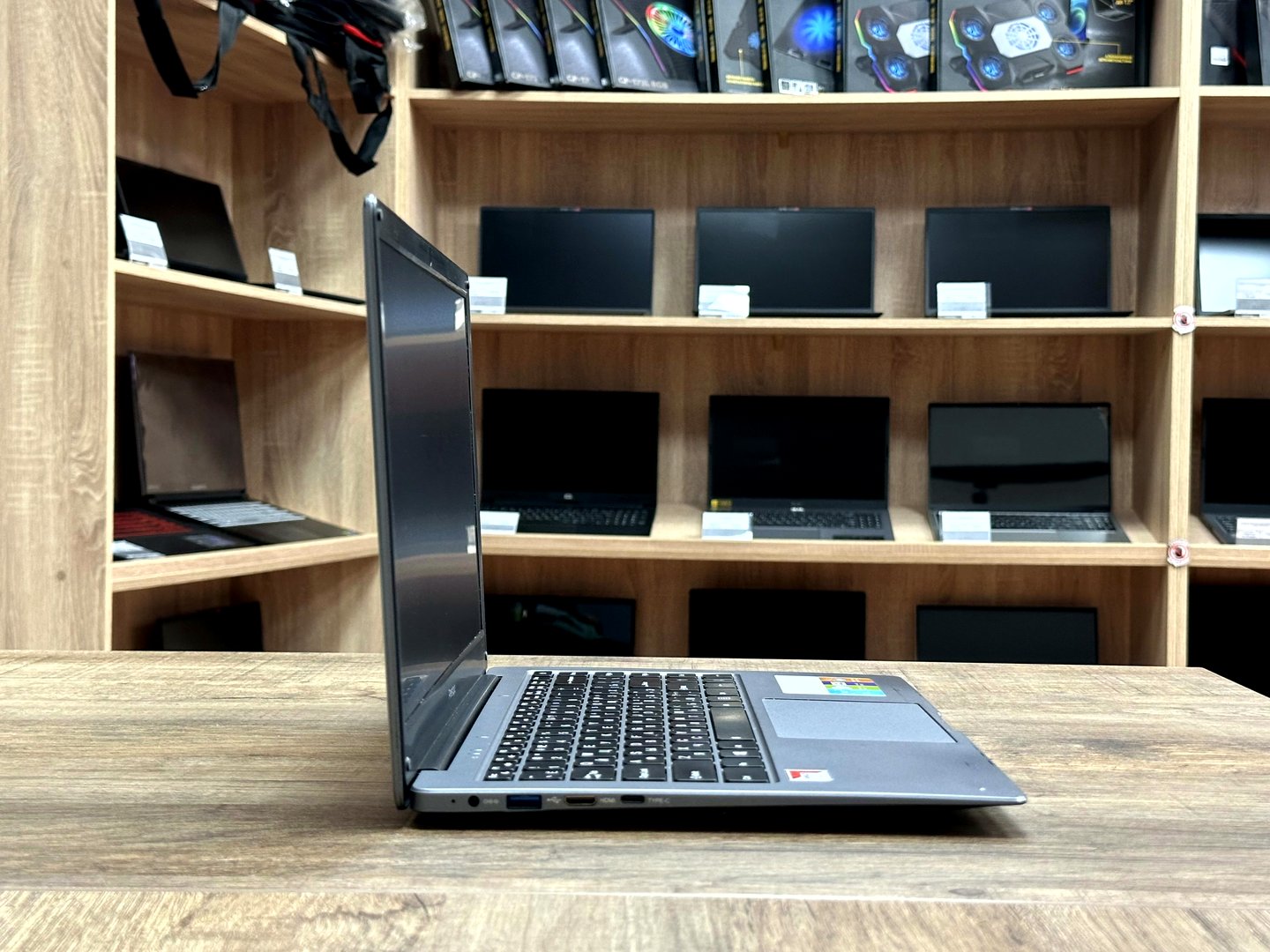 [Б/У] Ноутбук 14" Prestigio Smartbook 141 C6 — KSKSHOP.RU