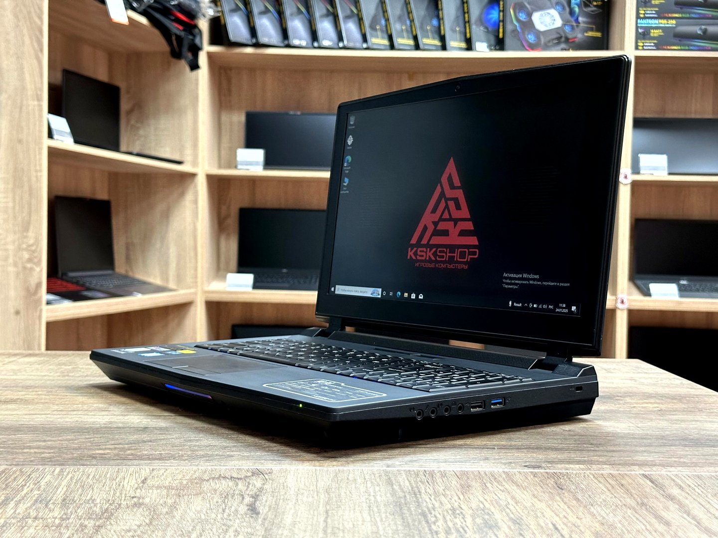 картинка Ноутбук 15,6" Hasee ZX7-SP5D1 [i5-6400 / GTX1060 6GB] от магазина Одежда+