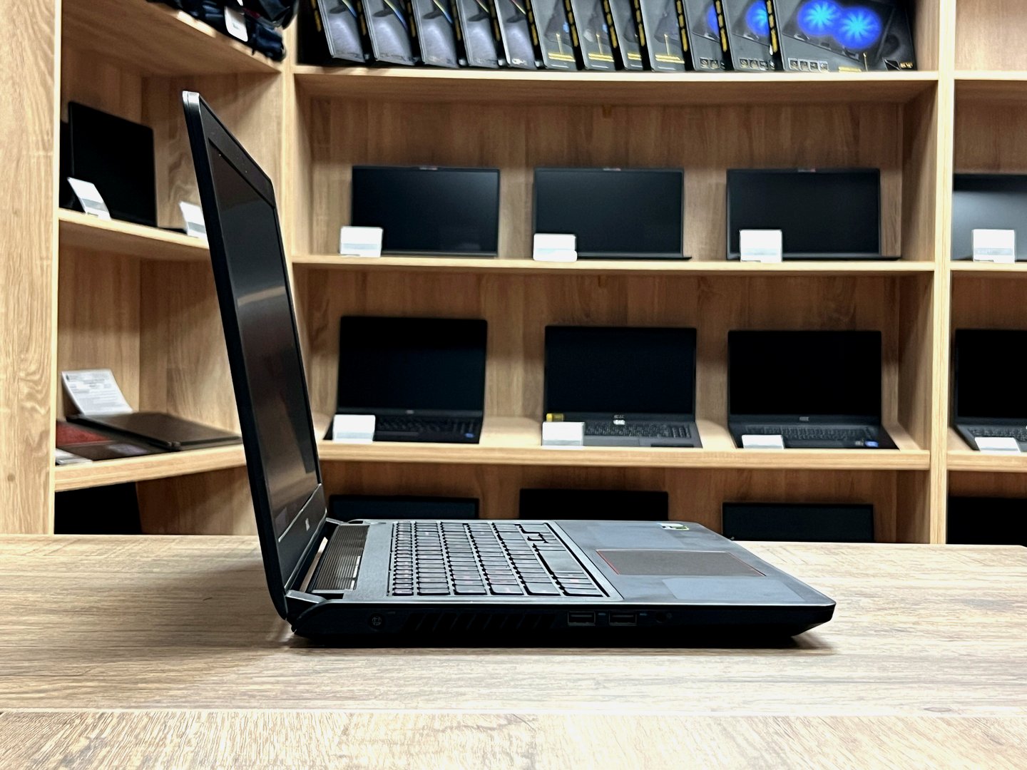 [Б/У] Ноутбук 15,6" Dell Inspiron 5577 — KSKSHOP.RU