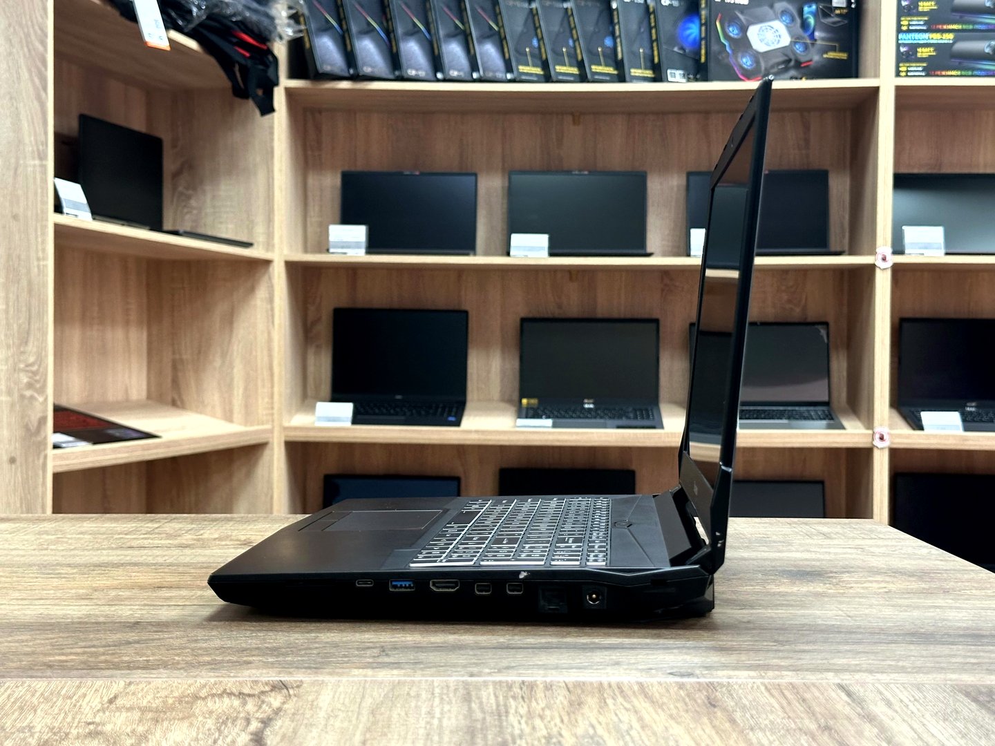 Ноутбук 15,6" Shinelon KP3-948OS5N [i5-9400 / GTX1660Ti 6GB] — KSKSHOP.RU