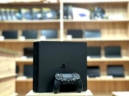[Б/У] Игровая консоль PlayStation 4 Slim (CUH-210)